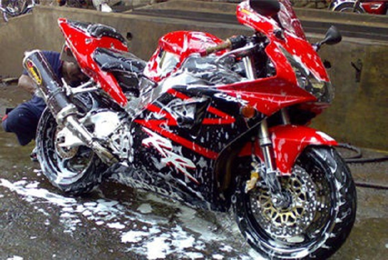 bisnis steam motor